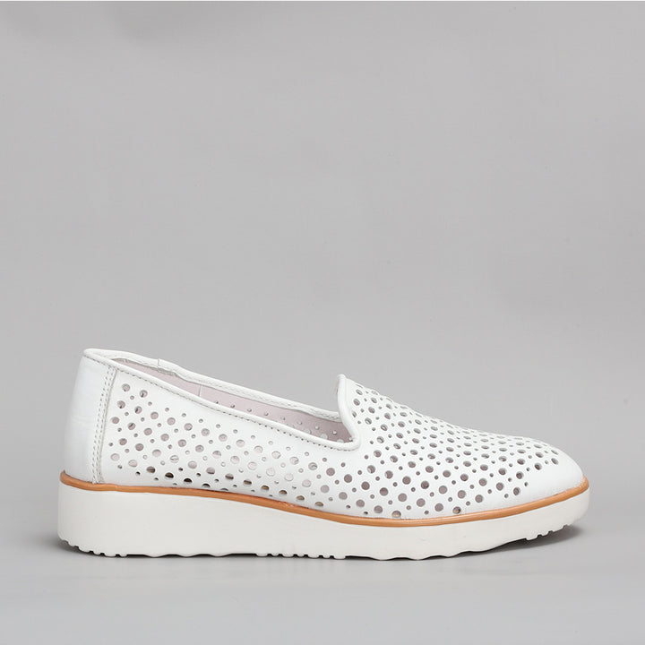 Austin II - White - CC Resorts