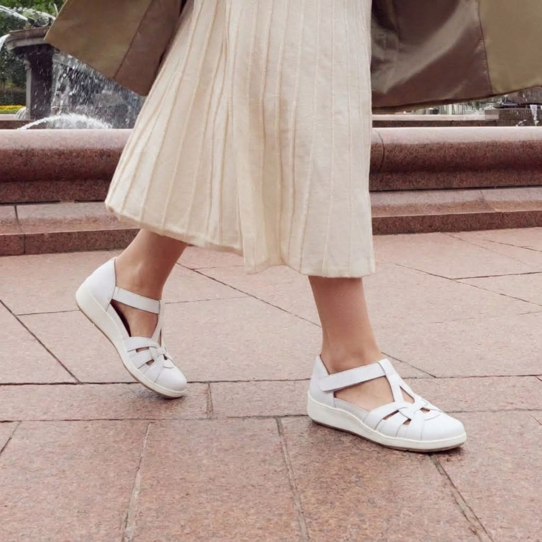 Nove - White