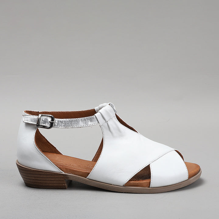 Digby -  White/Silver - LE SANSA