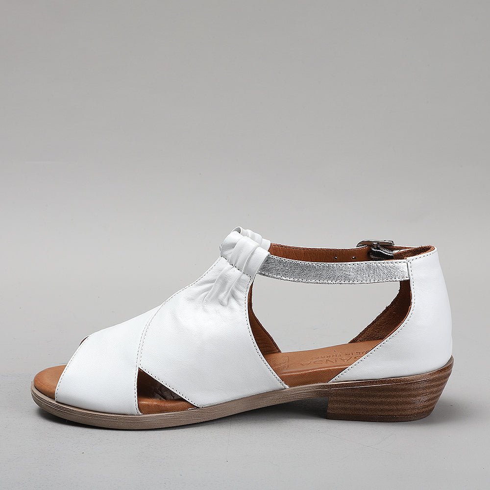 Digby -  White/Silver - LE SANSA