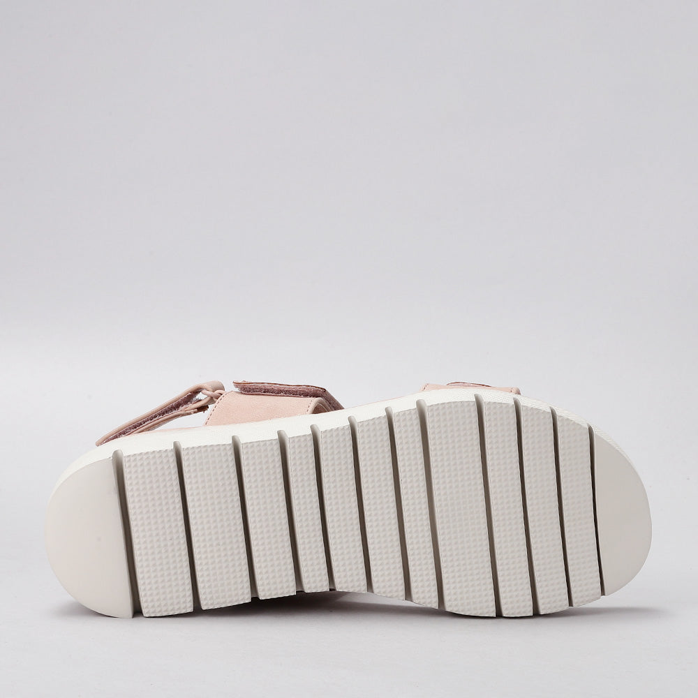 Dominic - Blush - CC Resorts