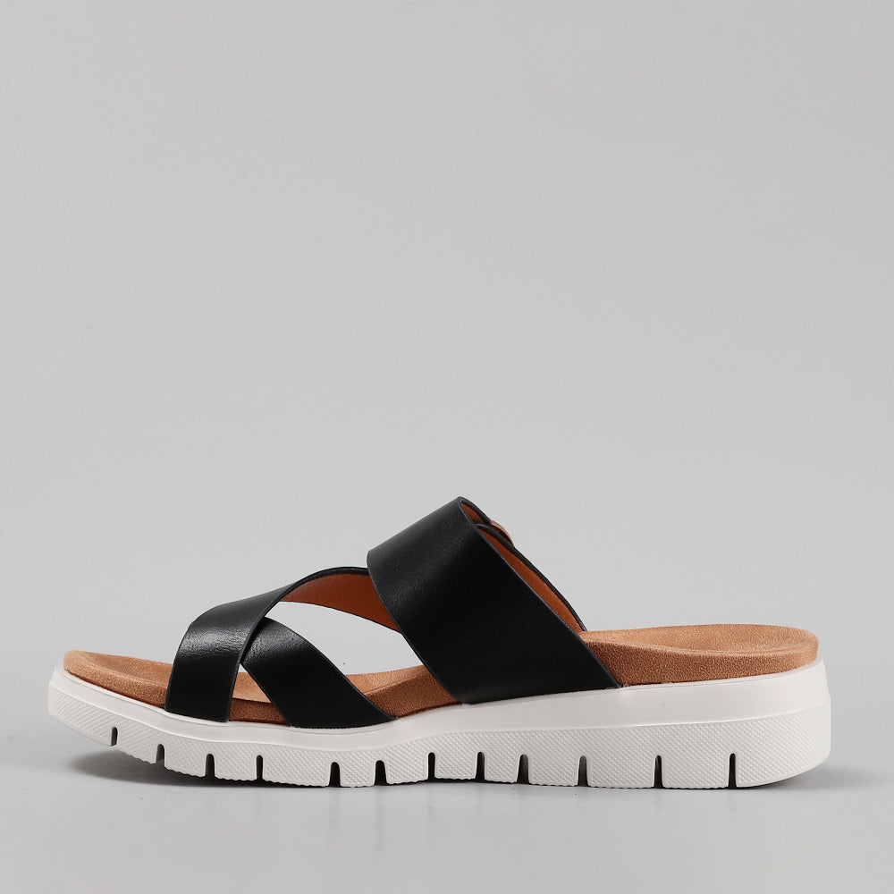 Domino - Black