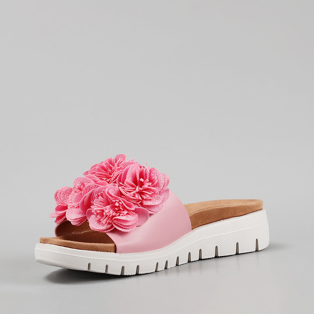 Domo - Baby Pink