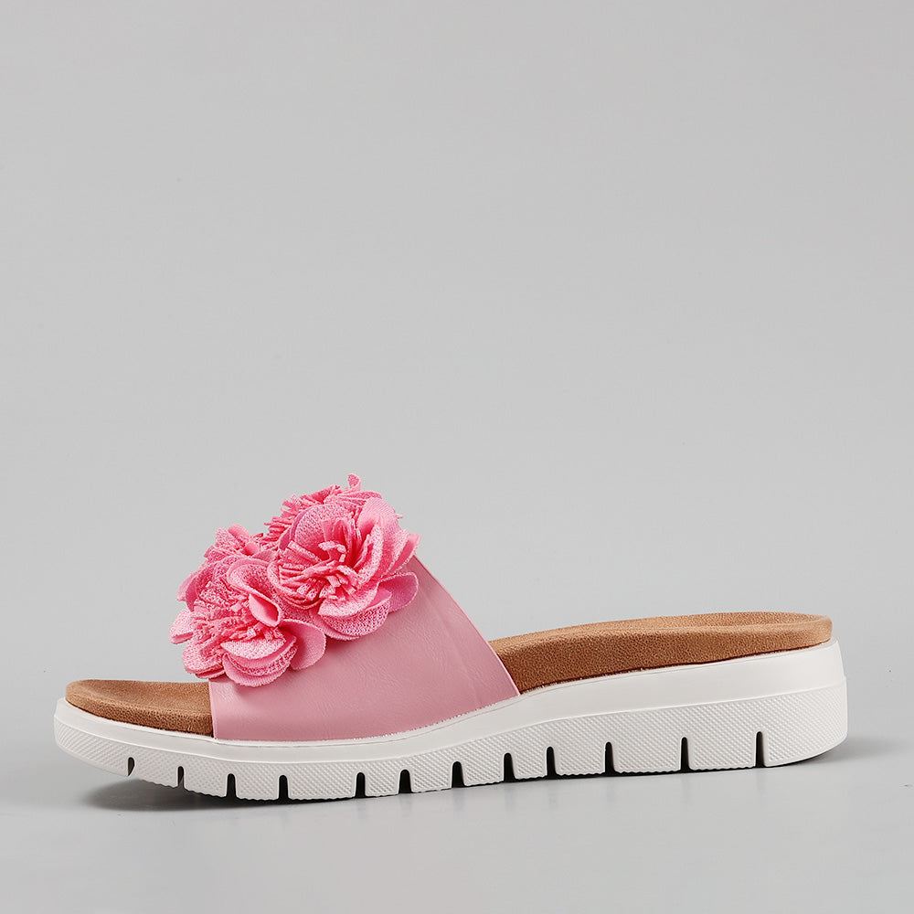 Domo - Baby Pink