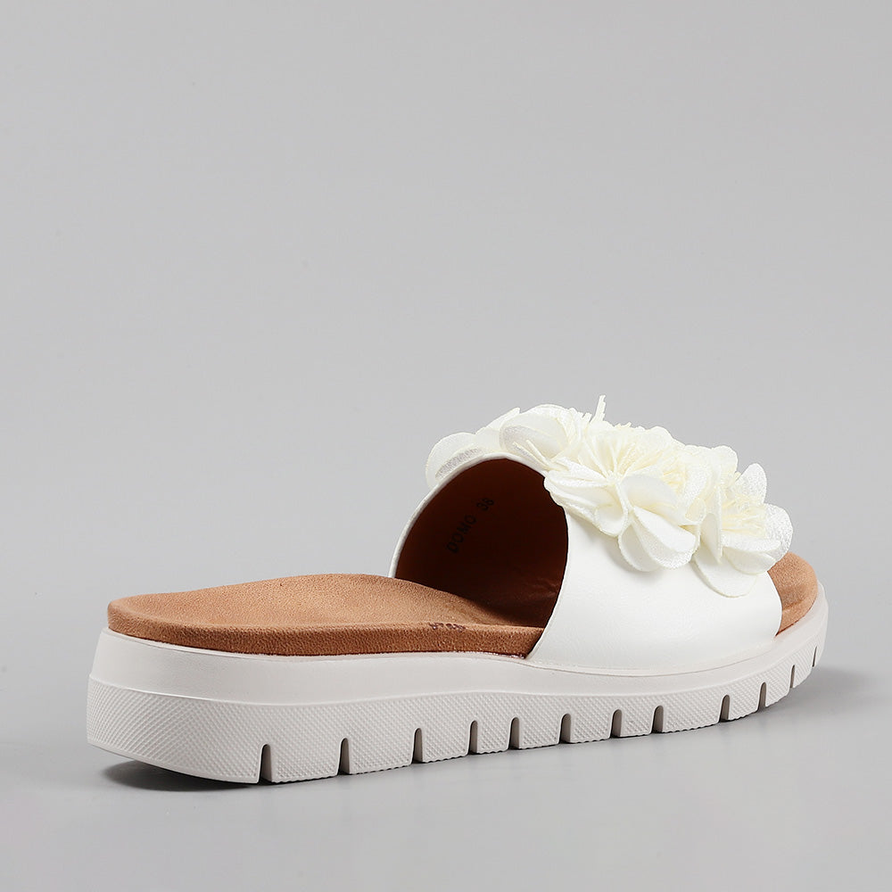 Domo - White