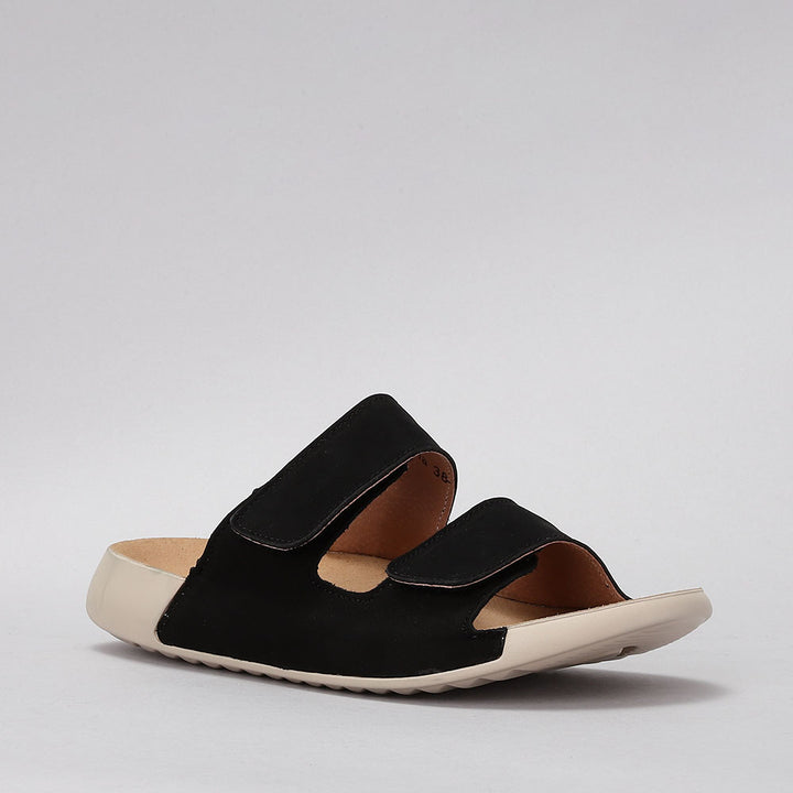 Evola - Black - CC Resorts