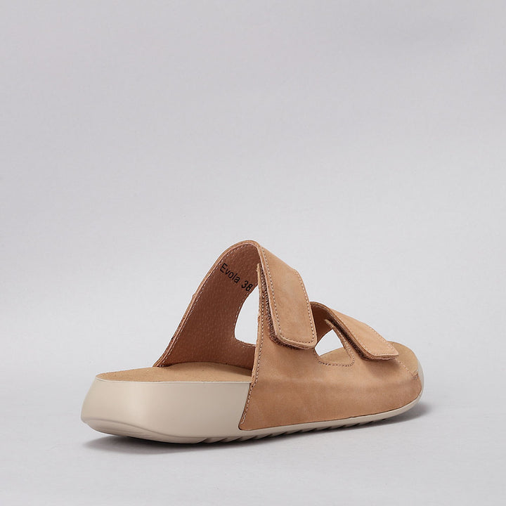 Evola - Tan - CC Resorts