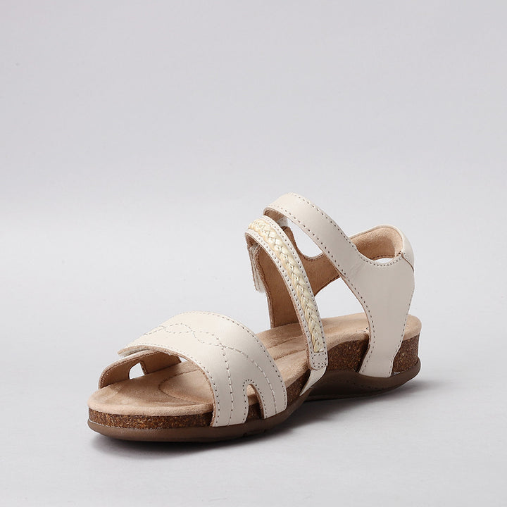 Ferro - Beige - CC Resorts