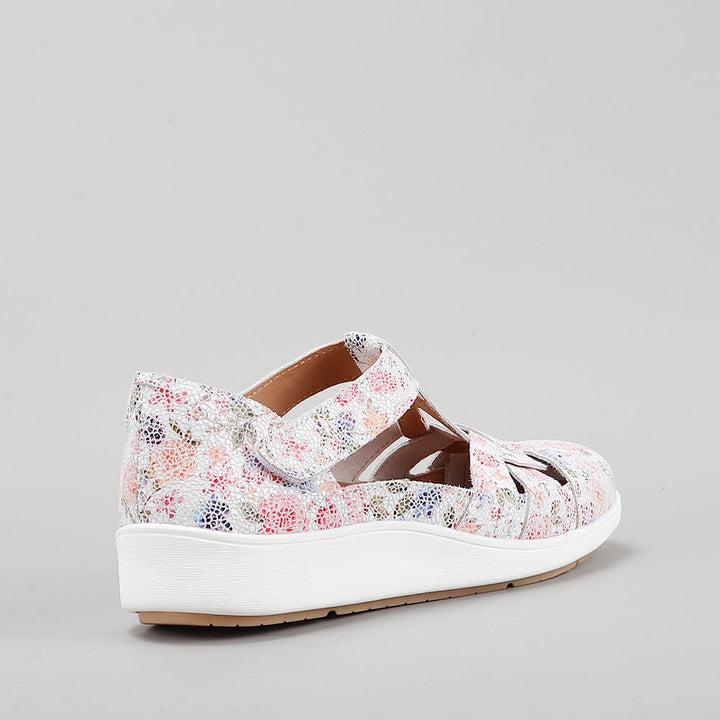 Nove - White Floral