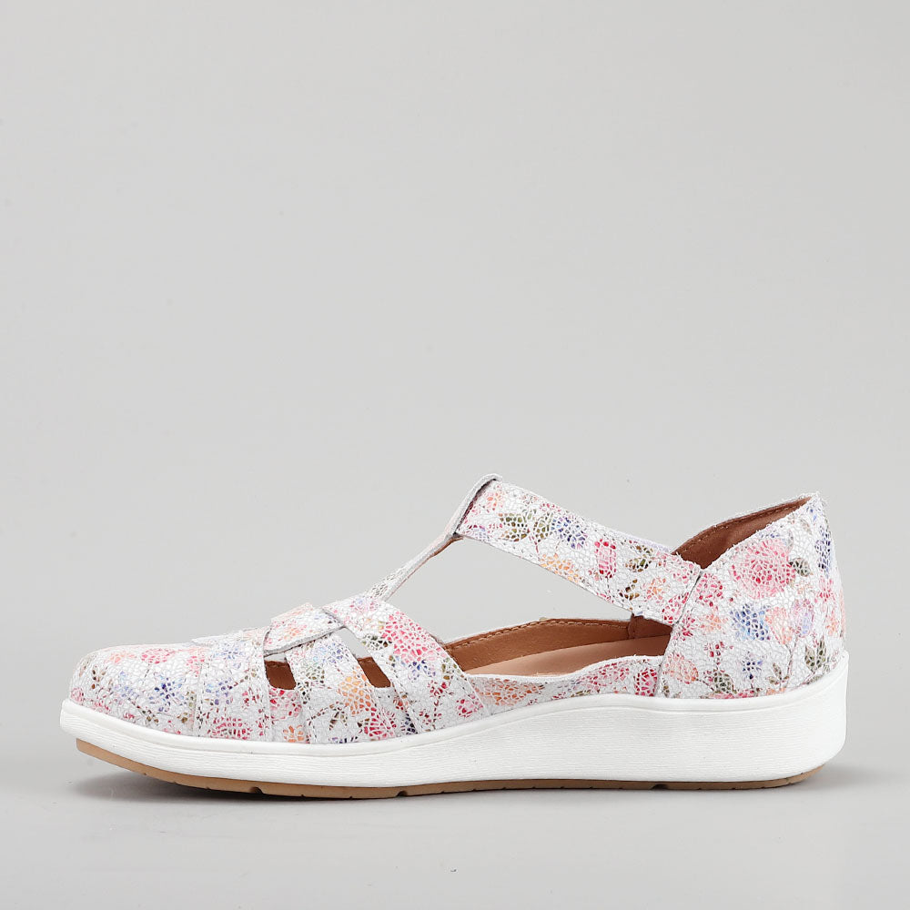 Nove - White Floral
