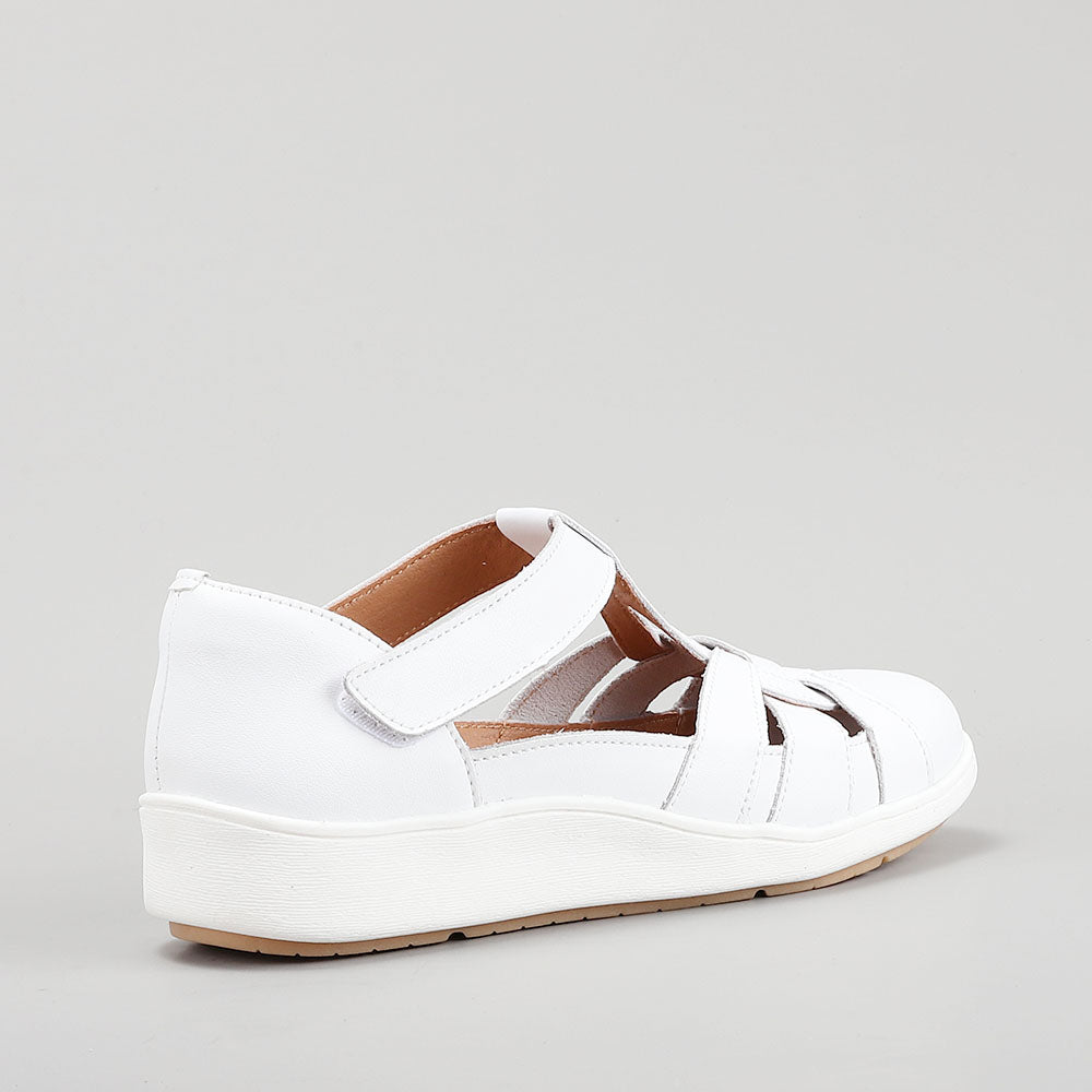 Nove - White