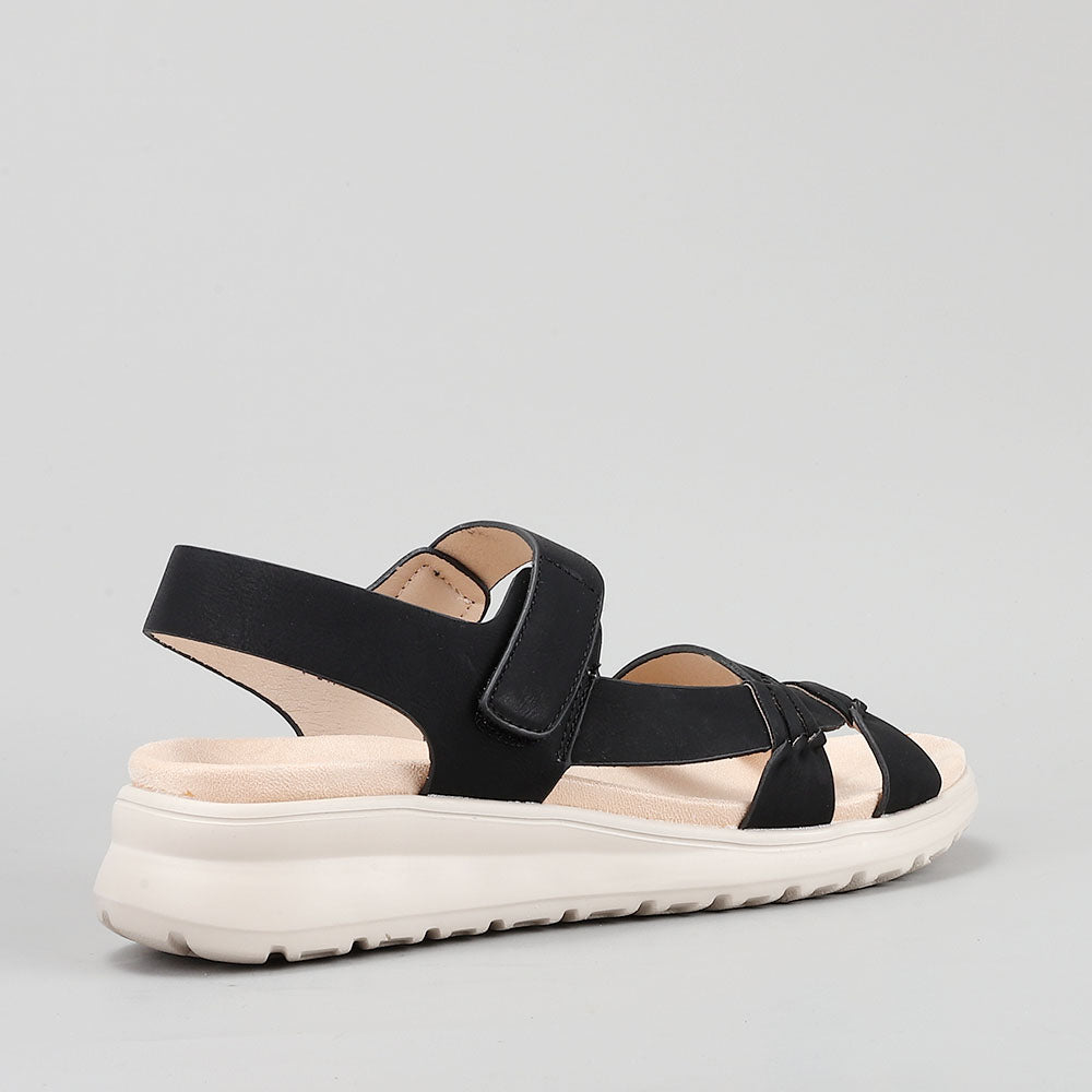 Penina - Black
