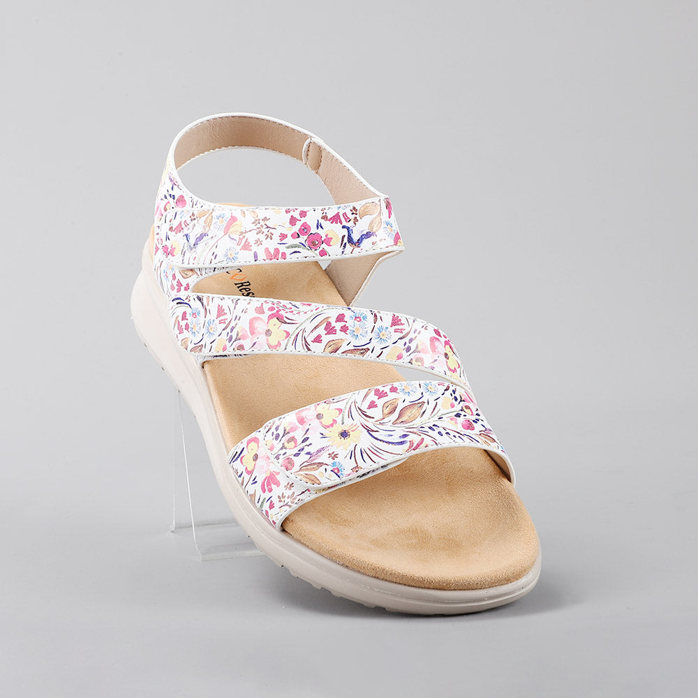 Pershing - White Floral