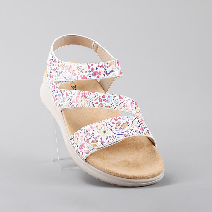 Pershing - White Floral