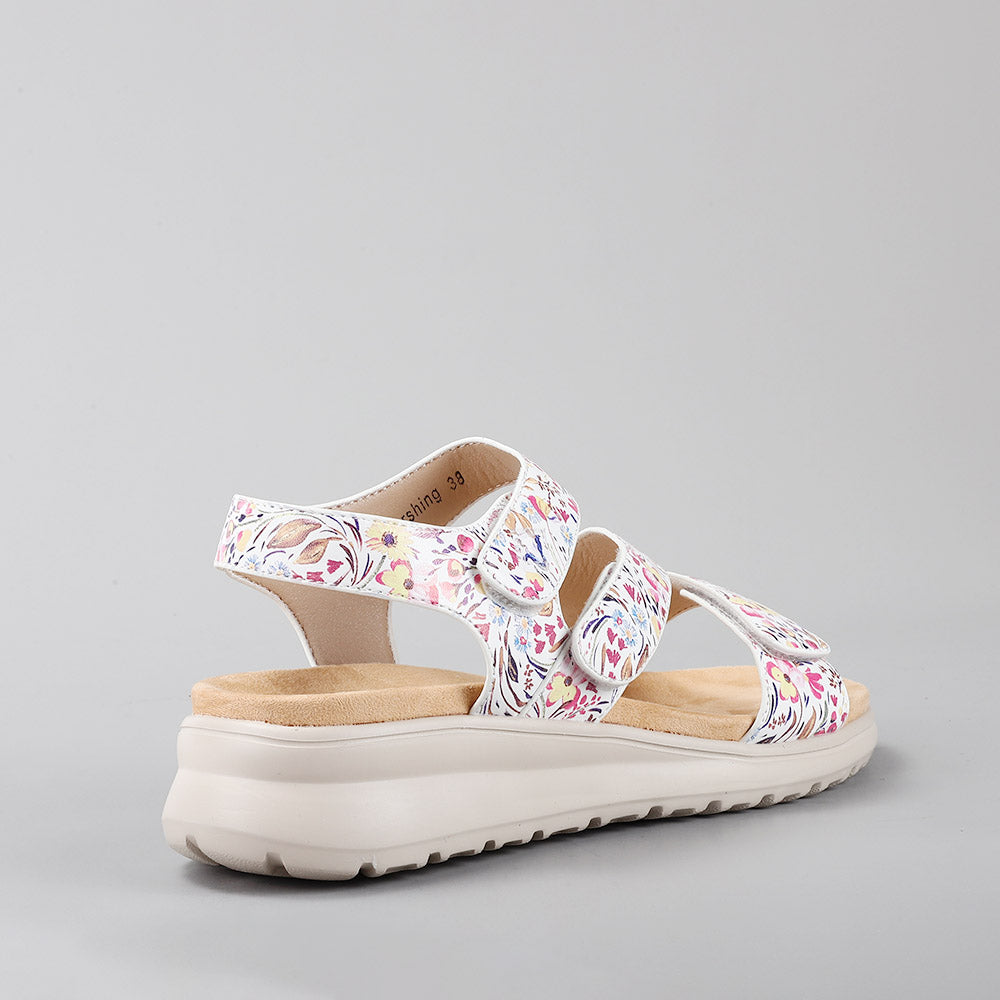 Pershing - White Floral