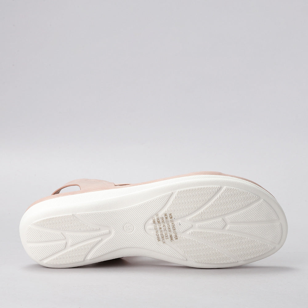 Qing - Blush - CC Resorts