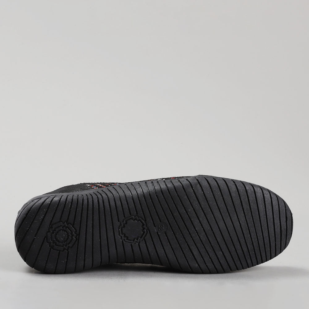 Tavian - Black Multi - CC Resorts