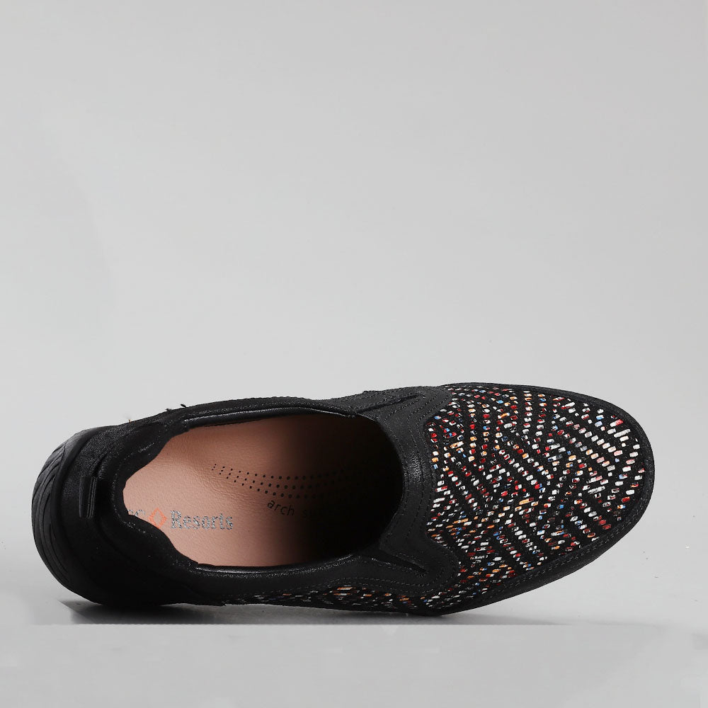 Tavian - Black Multi - CC Resorts