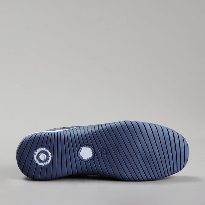 Tavian - Denim Floral - CC Resorts