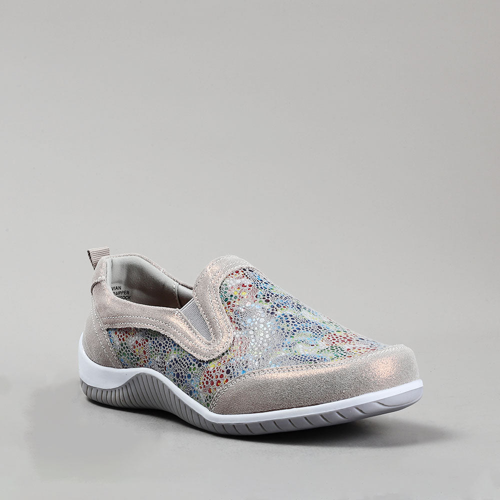 Tavian - Grey Floral - CC Resorts