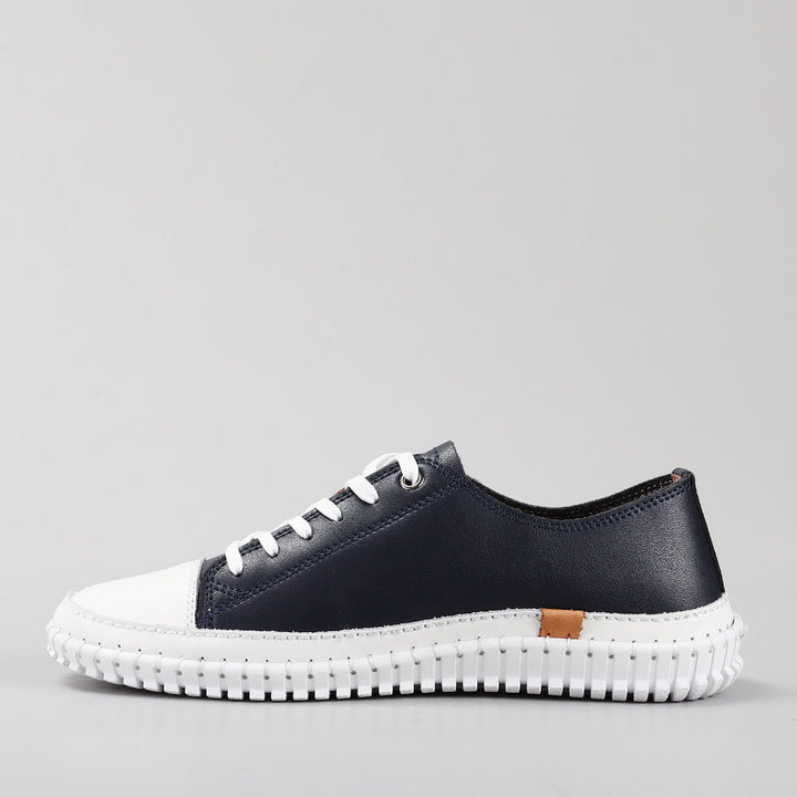 Tayla - Navy - CC Resorts