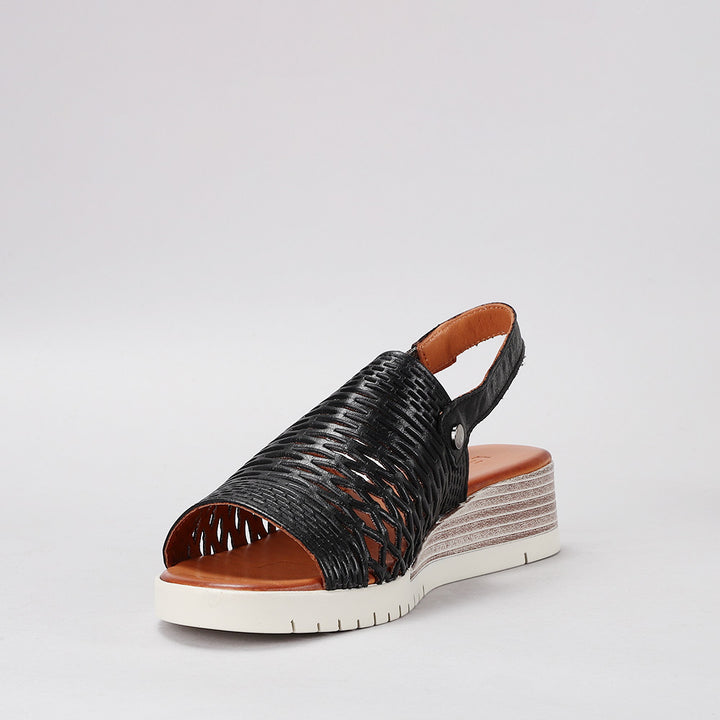 Topaz - Black - LE SANSA