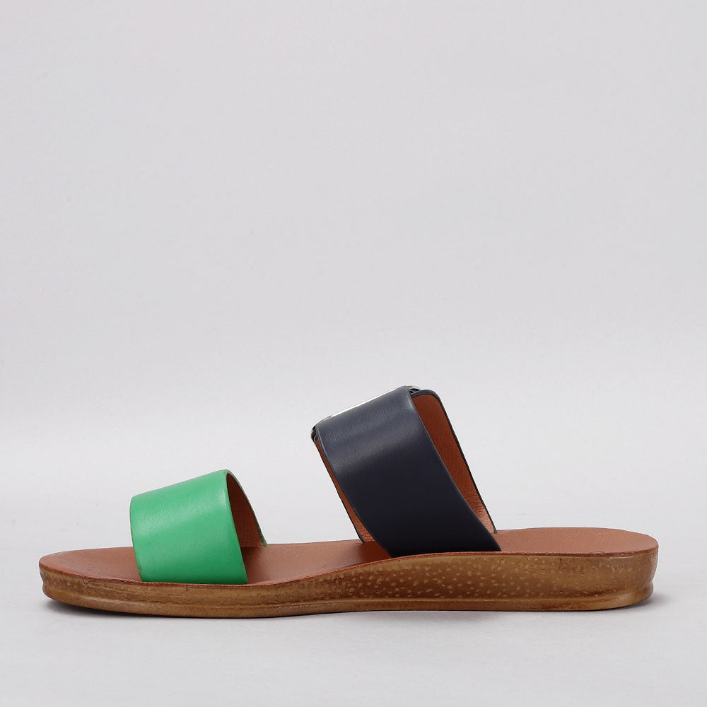 Velma - Emerald/Navy - VS TREADS