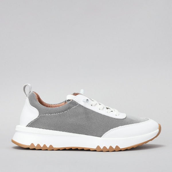 Walky - White - CC Resorts