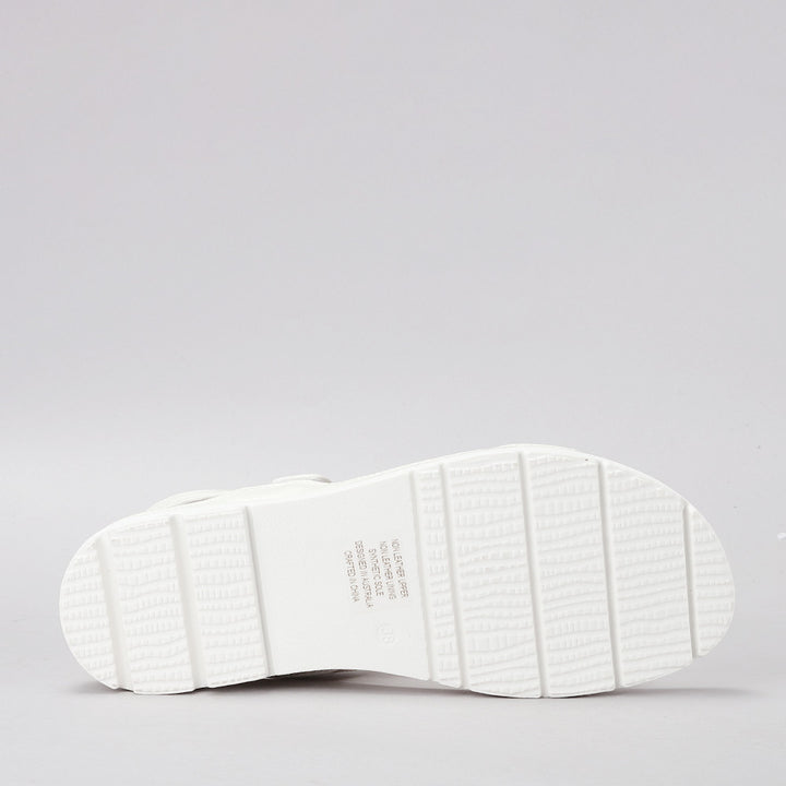 Yaryna - White - VS TREADS